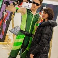 Super héros oblige. Les beaux cosplayers sont pris d'assault! http://www.pariscomicsexpo.fr/