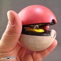 Cette #pokeball est l'arme ultime pour attrapper une fan de #Pokemon. A ne pas mettre entre toutes les mains.
