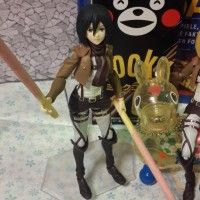 Mikasa se défend aux #Pocky #SNK