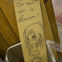 Tiens un message d'amour à un youtuber à Paris manga #BobLennon