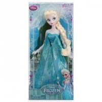 De quoi glacer Ken! Selon le huffingtonpost, Elsa de la reine des neiges détrônerait Barbie en thème de vente de poupée!