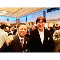 #TakashiShimada le scénariste de #Kinnikuman (#Muscleman) et #YoichiTakahashi le #Mangaka de #CaptainTsubasa à la fête de la Shueisha